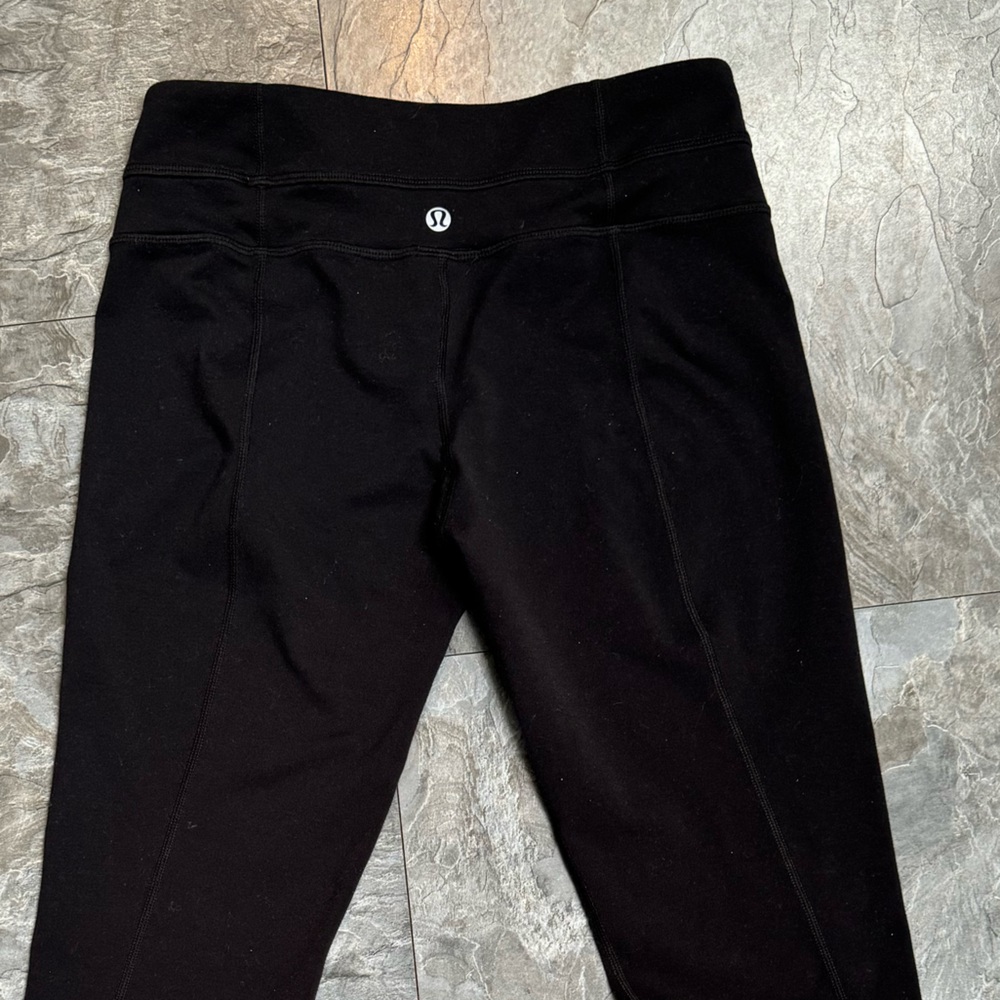 Lululemon groove straight leg legging pants